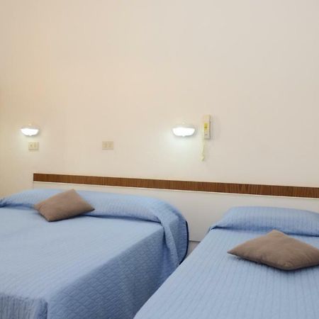 Residence Edera Rimini Ngoại thất bức ảnh