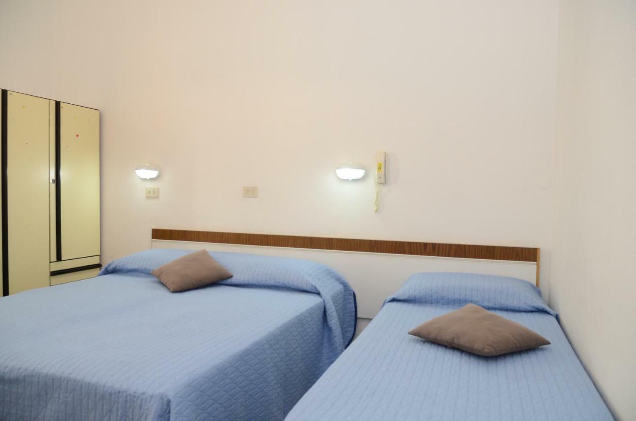Residence Edera Rimini Ngoại thất bức ảnh