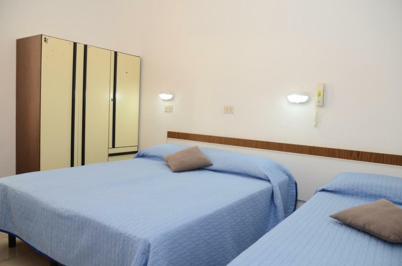 Residence Edera Rimini Ngoại thất bức ảnh