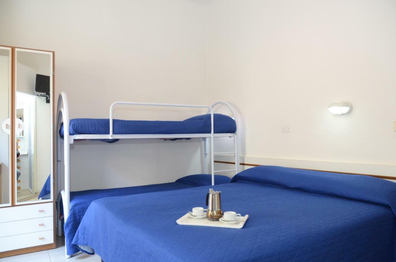 Residence Edera Rimini Ngoại thất bức ảnh